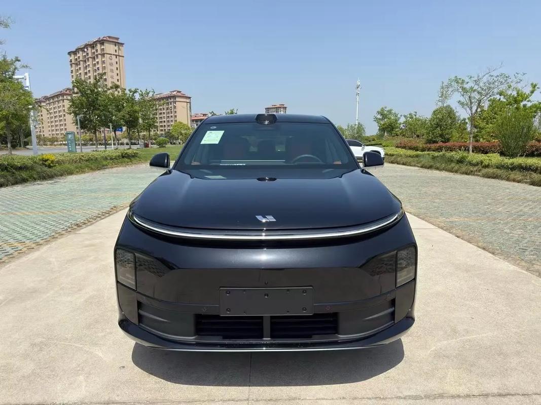家用大五座 SUV，二手理想 L6如何买
理想 L6 作为理想走量爆款，大五座布