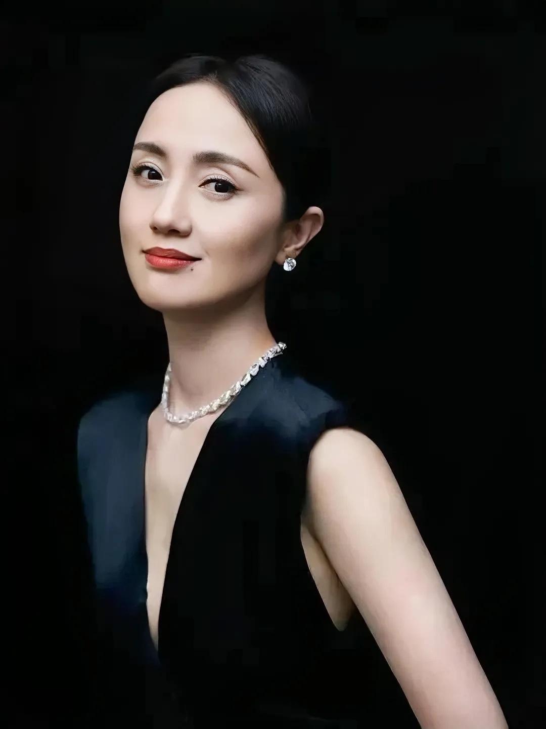 朱媛媛去世

除了辛柏青，还有这五个男人也会伤心……💔

一、陈道明，对朱媛媛