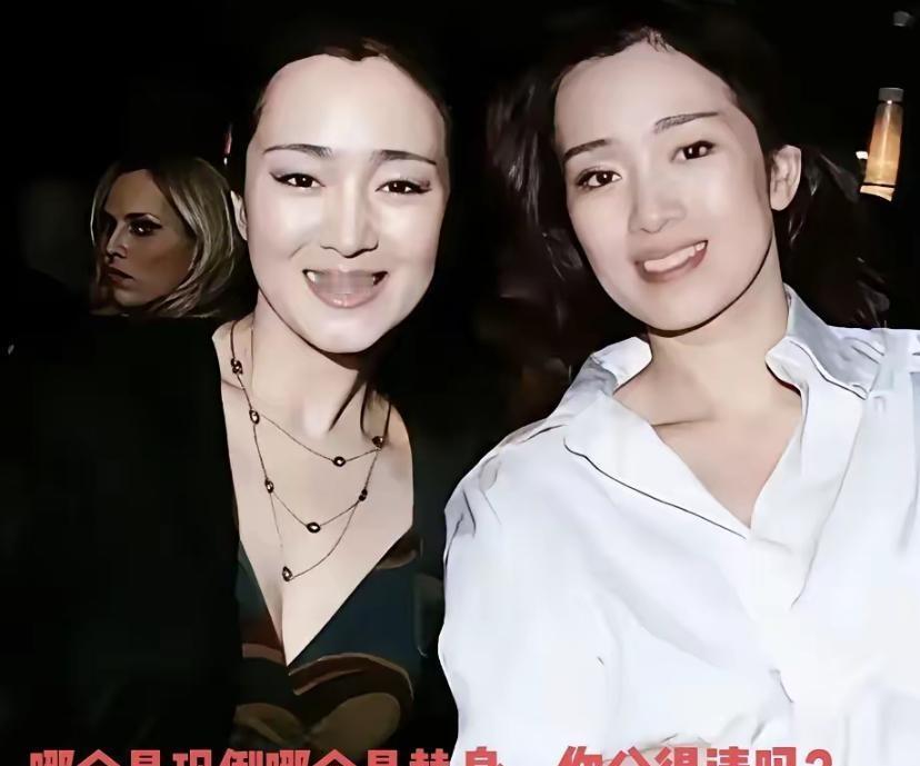 24年前，巩俐和她的替身周显欣
99%的相似度，恐怕就是亲爹妈来了也分不清吧？