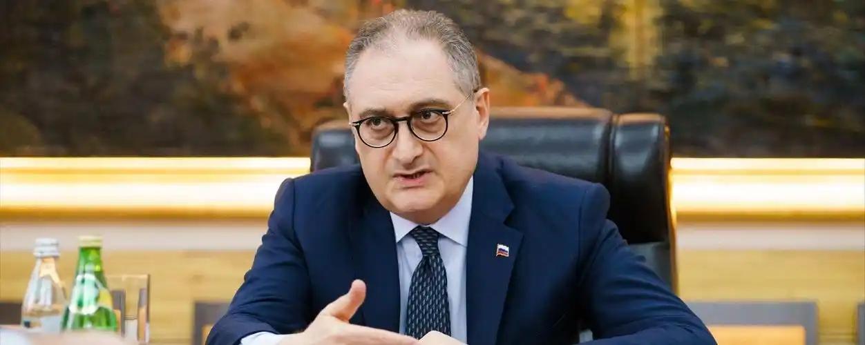 俄驻华大使表明：西方制裁在一定程度上可促进中俄友好。

俄罗斯驻华大使莫尔古洛夫