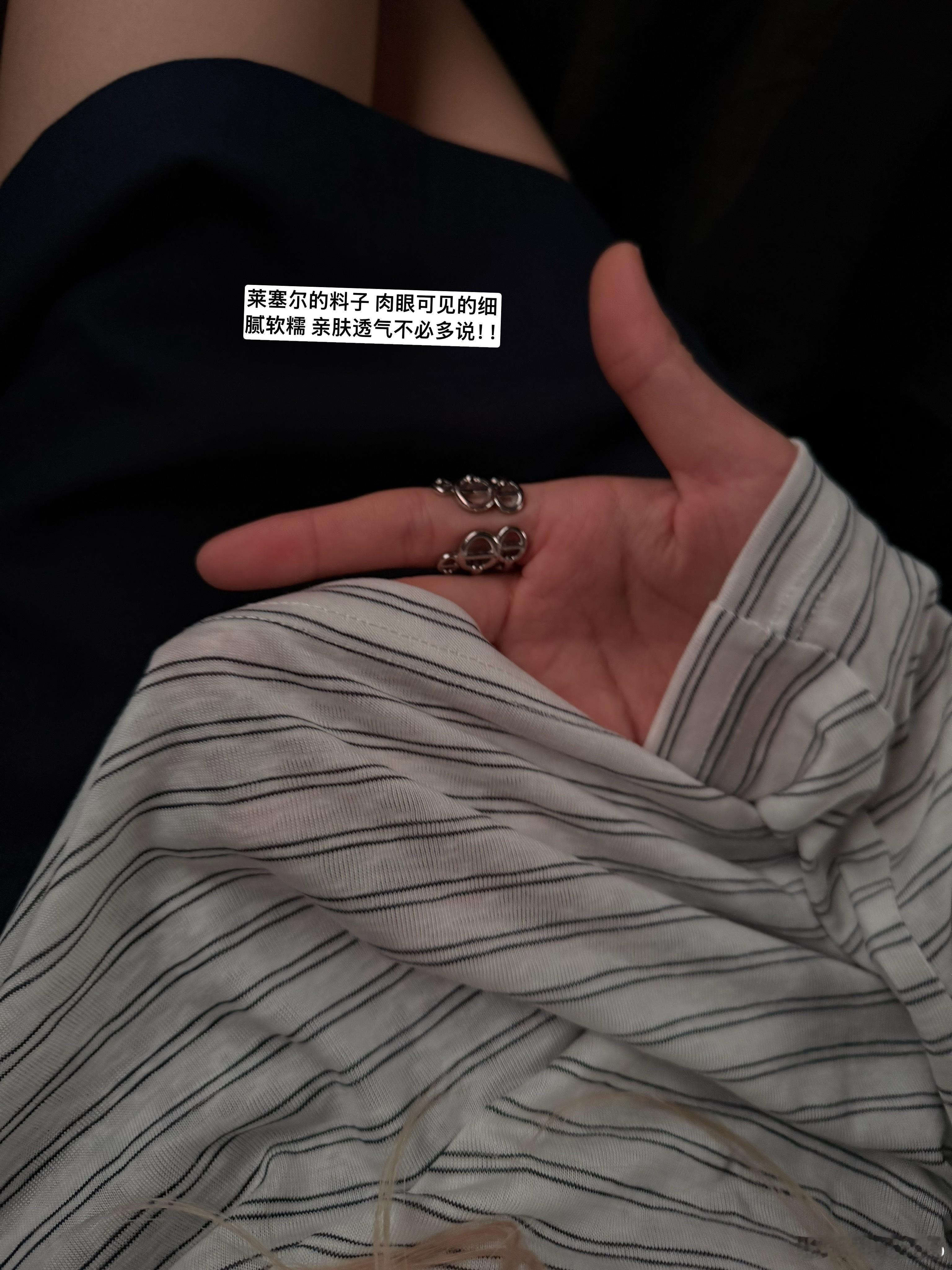 忍不住透一下 下期几乎全是松弛款 出门无脑穿都很出彩的那种 