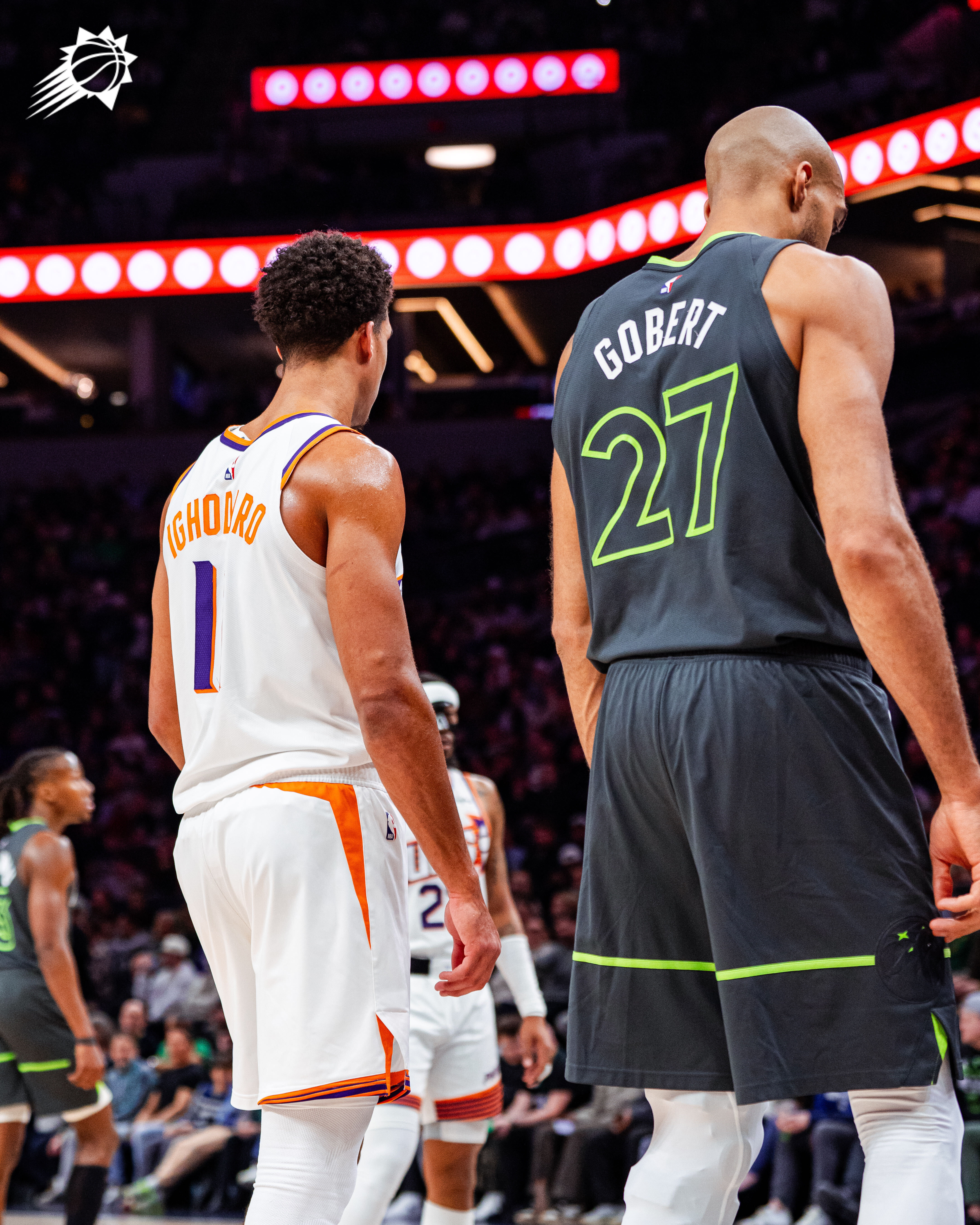 伊戈达罗本场硬刚戈贝尔💪14分4篮板2助攻3抢断！怎么说 👀菲尼克斯太阳 ｜