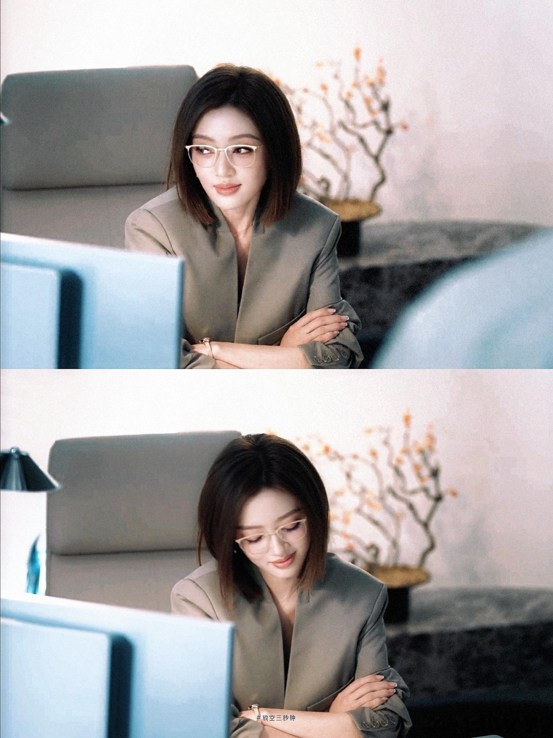 何瑞贤戴眼镜vs不戴眼镜谁能拒绝何瑞贤的高智秘书！眼镜一戴瞬间气质拉满，短发西装