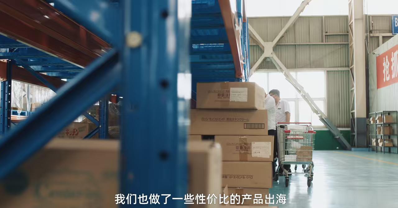 国产螺丝刀成了老外的梦中情刀喝热水的外国人正被中国螺丝刀硬控过去我们总讨论“品牌