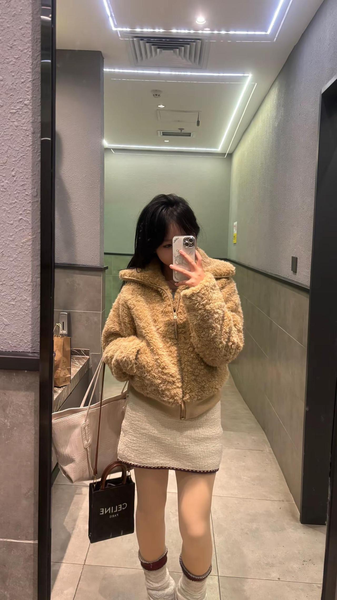 兄弟们 我女装好看不