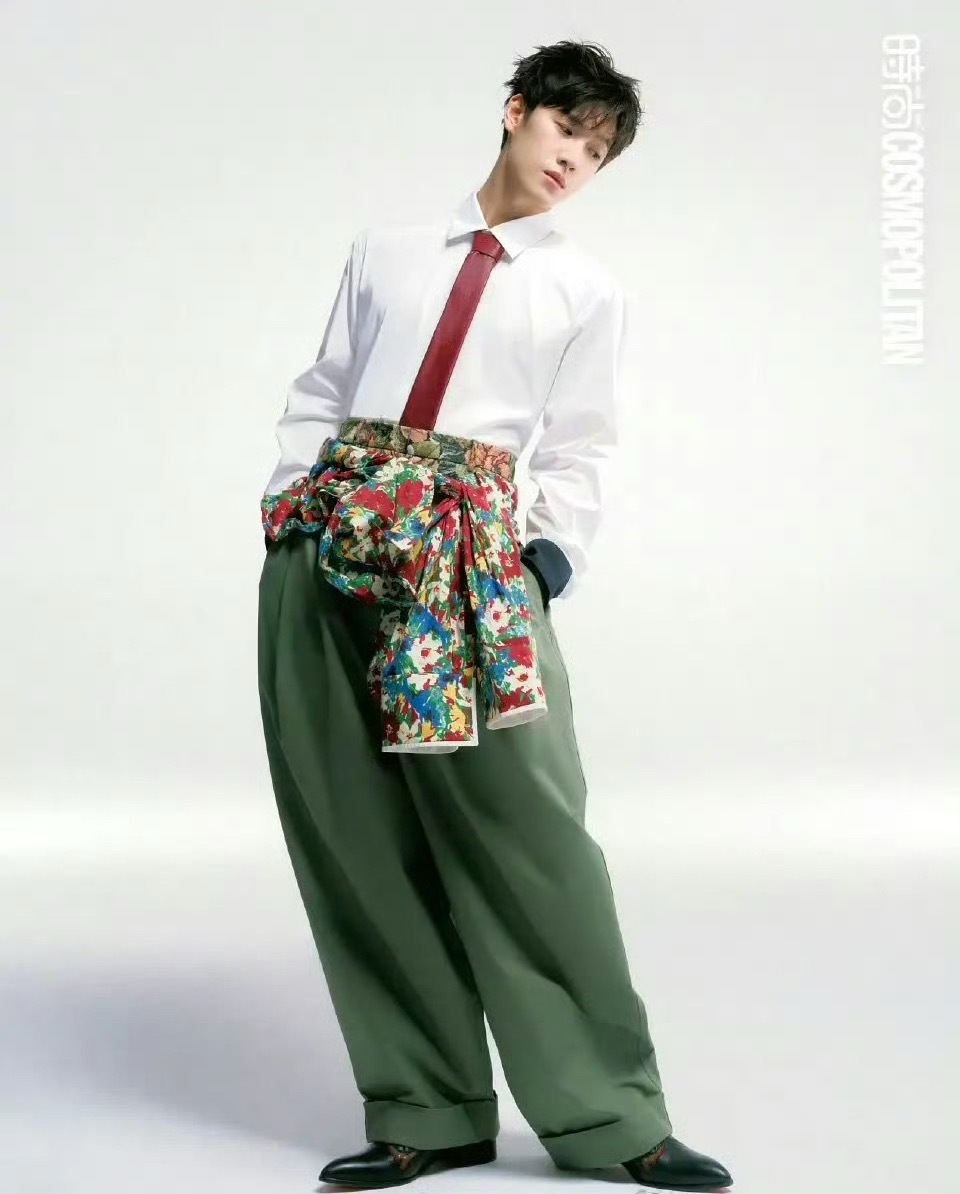 李昀锐这时尚表现力真的还好吗？ 