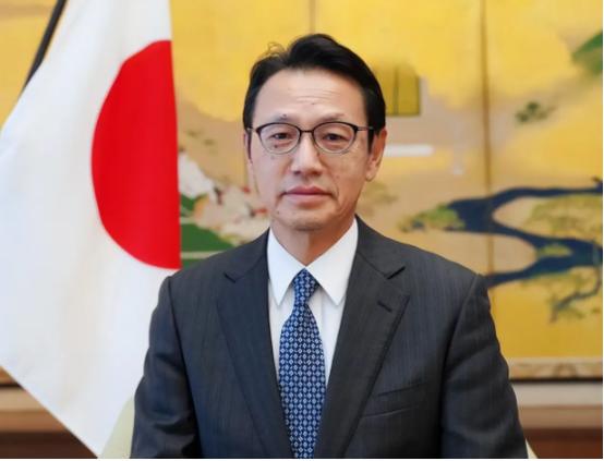 忍不住了！日本前外务省副大臣表示，G7国家中，只有日本因疏远中国，正走向被孤立。