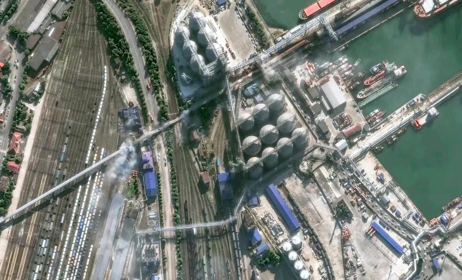 莫斯科，俄罗斯，8月15日（美联社）-乌克兰军队继续对俄罗斯基础设施进行远距离攻