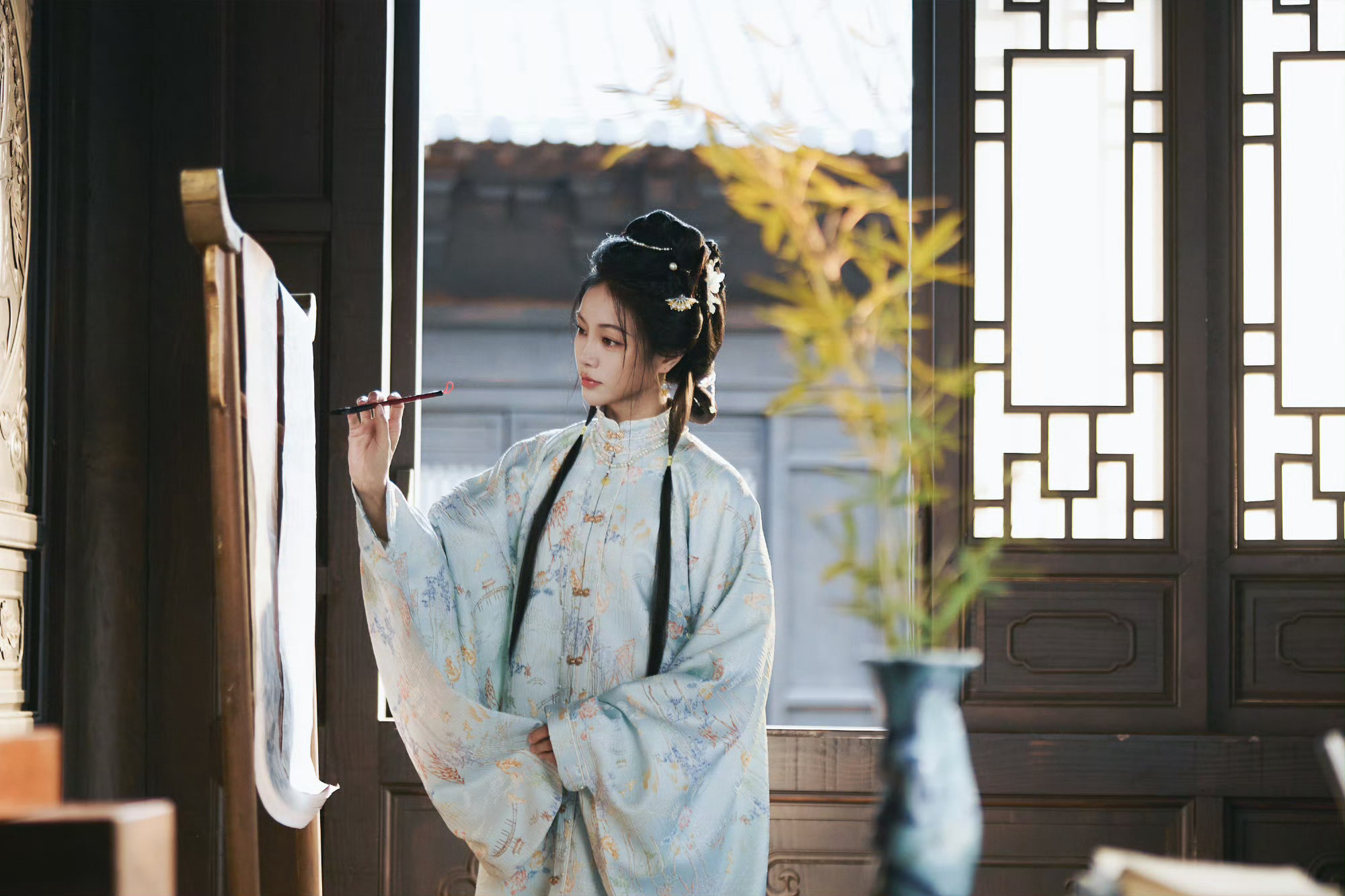 谢可寅新剧演了3000年美女古代民国现代，你想看的长生契都有！12点来B站看宋亦