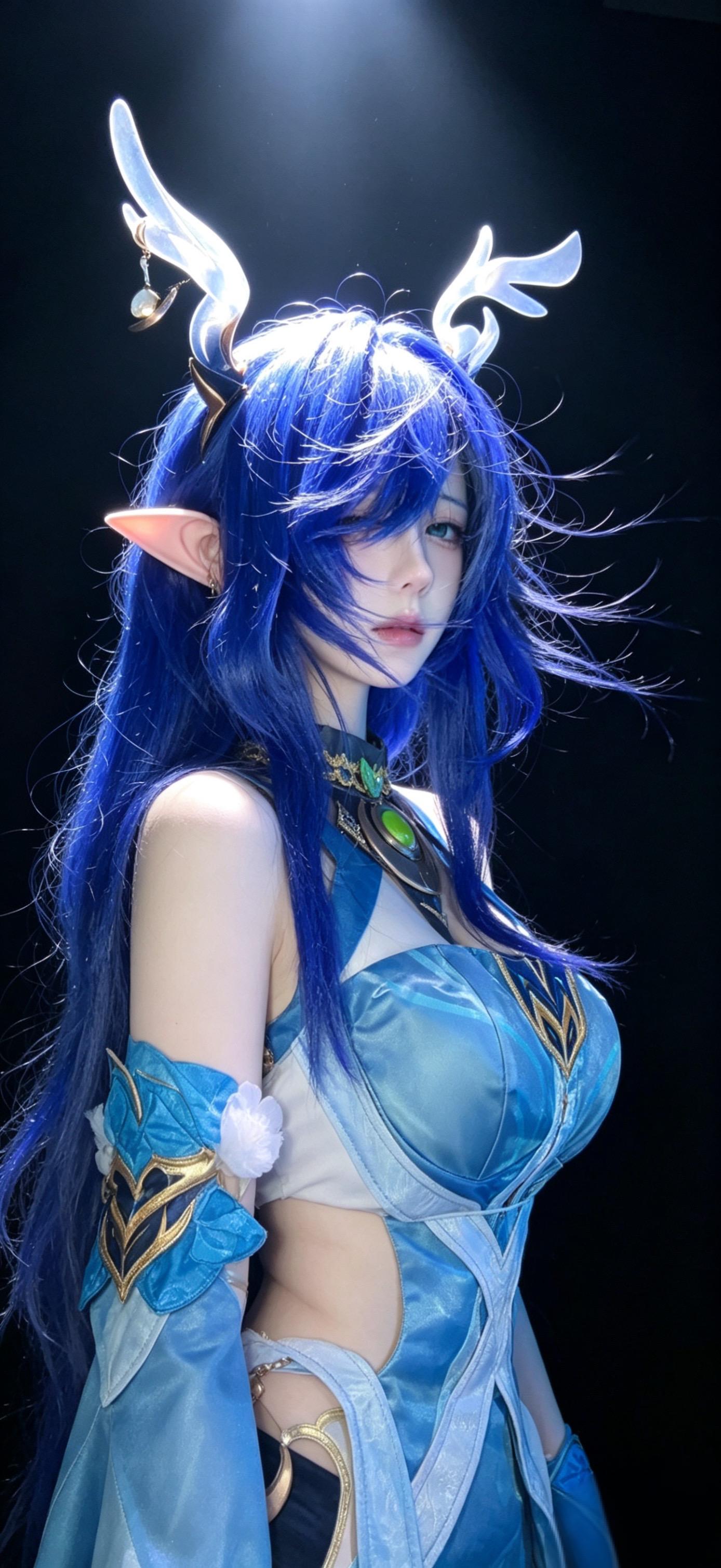 菈乌玛实在美味。豆包生成几张自己cos的壁纸给你们