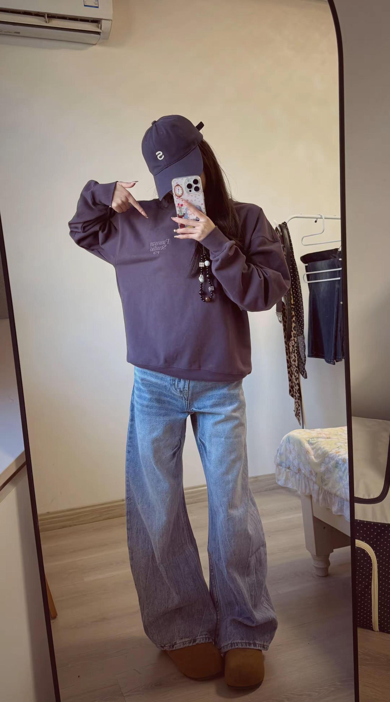 你就这样出现闯入我心里面。