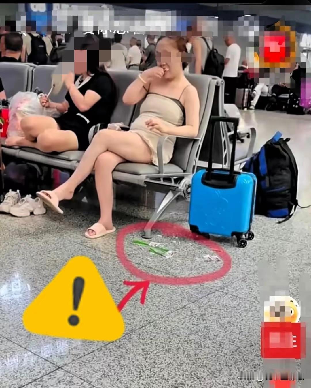 这种人，既没素质又没教养，不咬人，膈应人！候车大厅里，遇到一个奇葩女子，真是一言