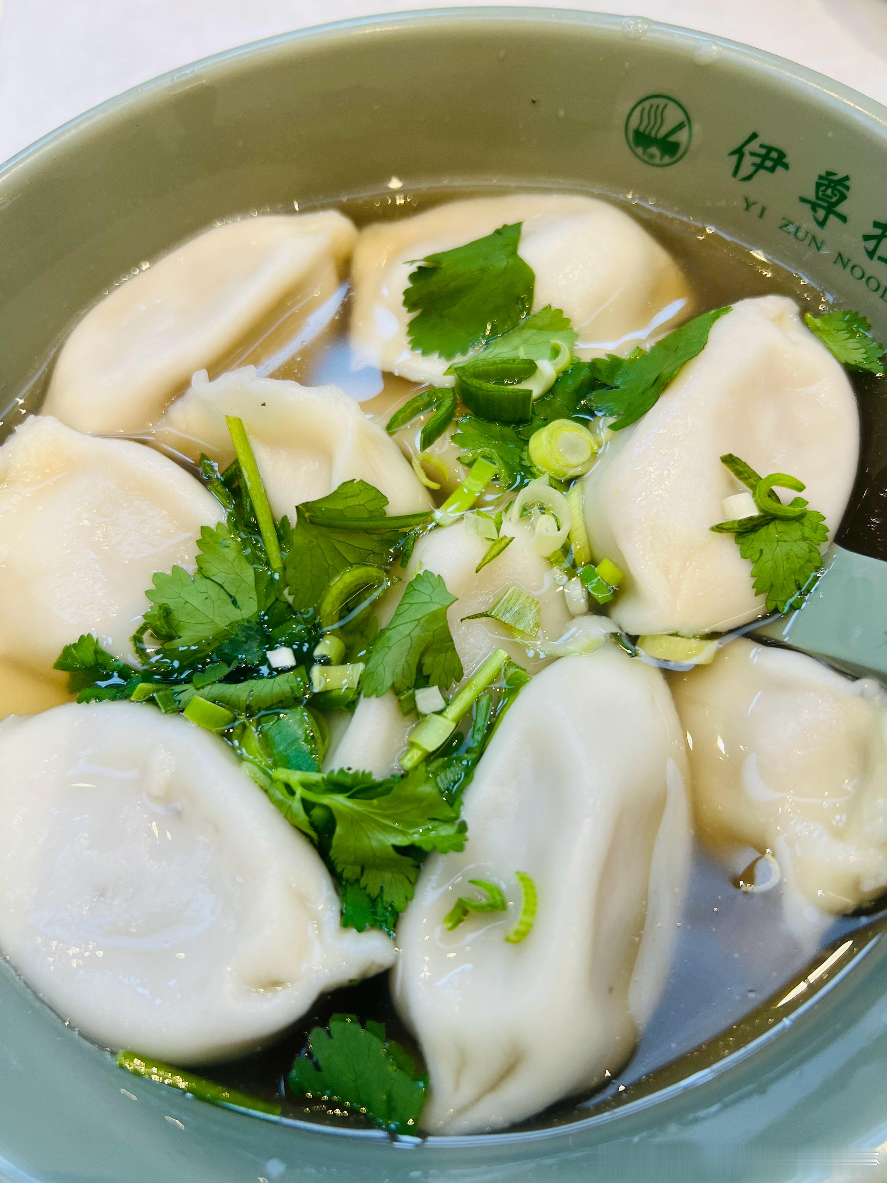 每日一餐分享 每日一餐分享 不是今天吃的，可是今天想发～明天想再去吃