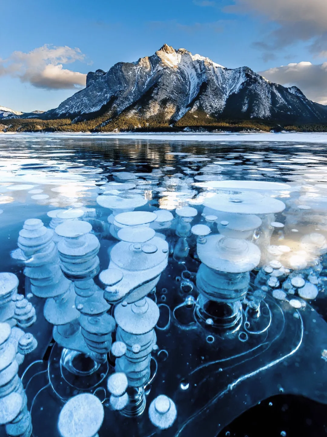 加拿大冬季旅行🧊千万不要错过这个冰泡湖