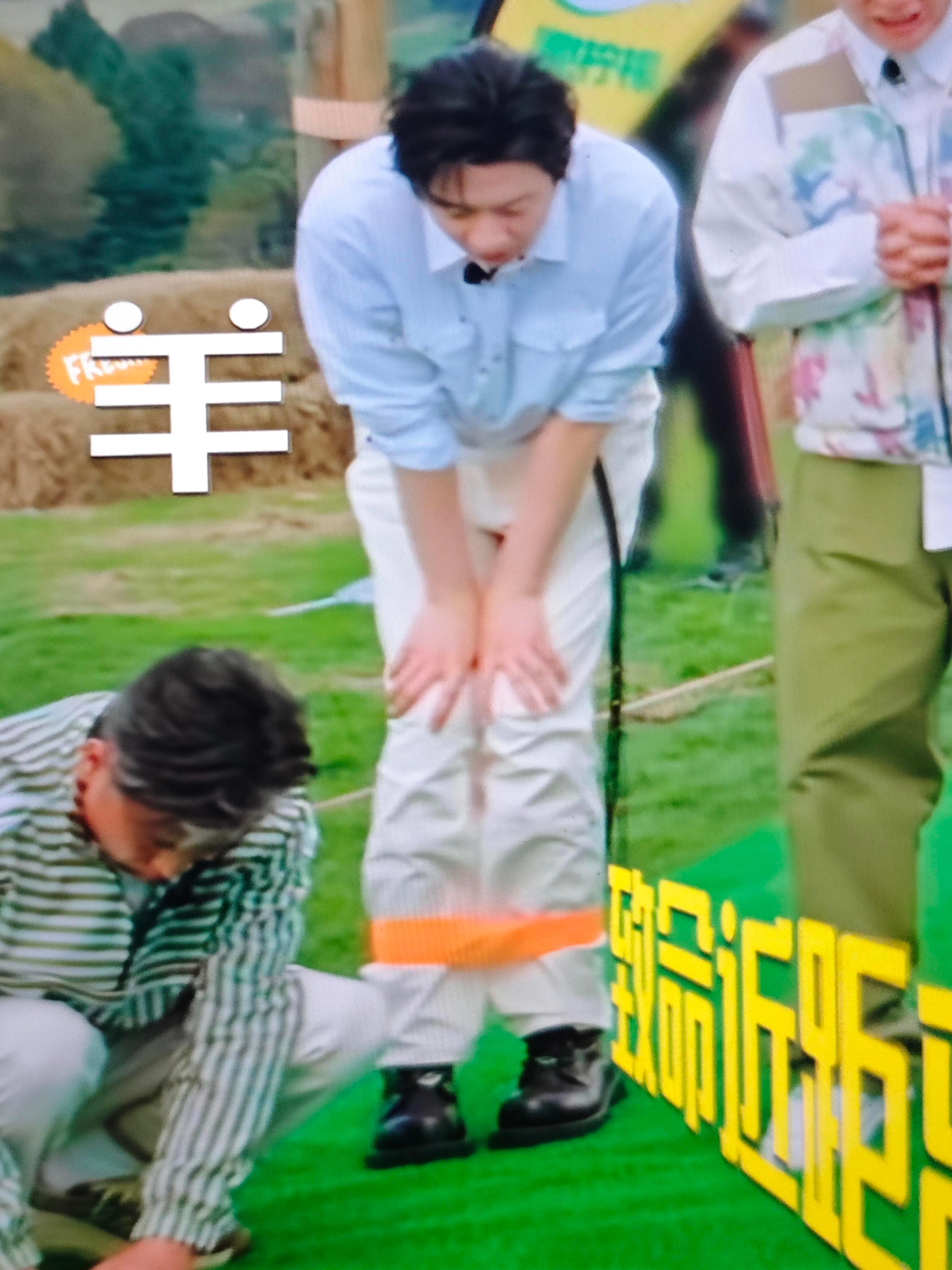 大只可爱的美羊羊，内八更萌了！