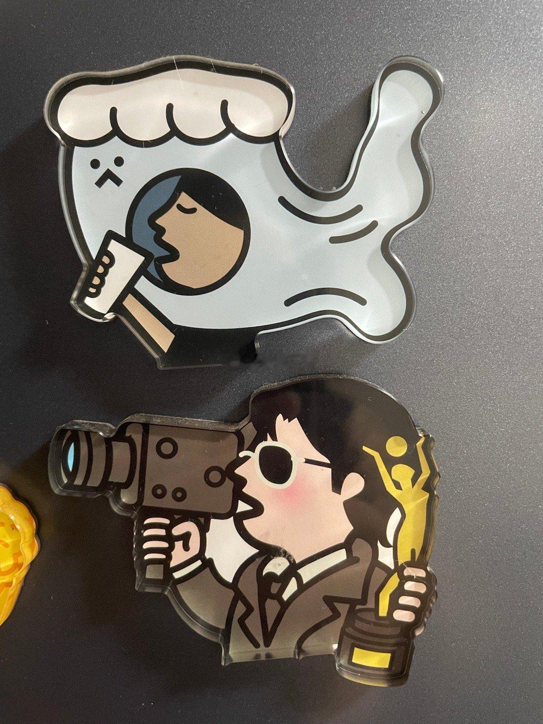 那就不得不看看我家的，真的觉得现在的冰箱贴已经出神入化了，各种材质，质量也很好?