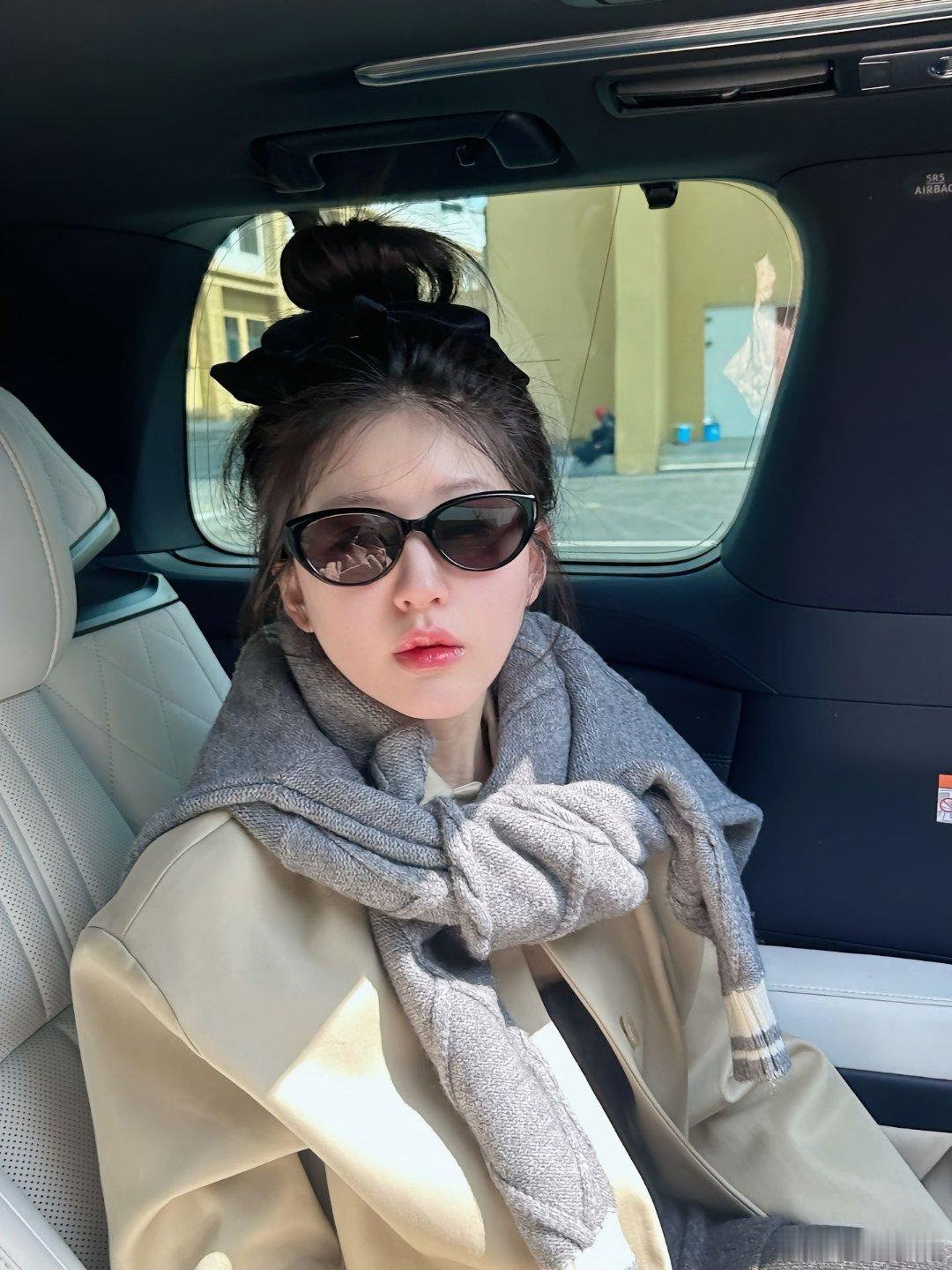 姐妹们，赵露思最近还有什么剧上线呢吗？在线等！ ​​​