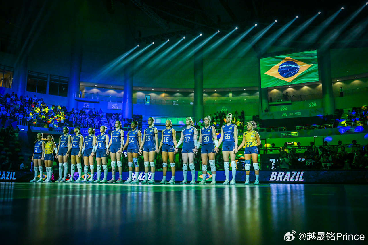 2026年世界女排联赛 ✅ 收银员无疑了，巴西女排斩获第5次亚军，结束VNL征程