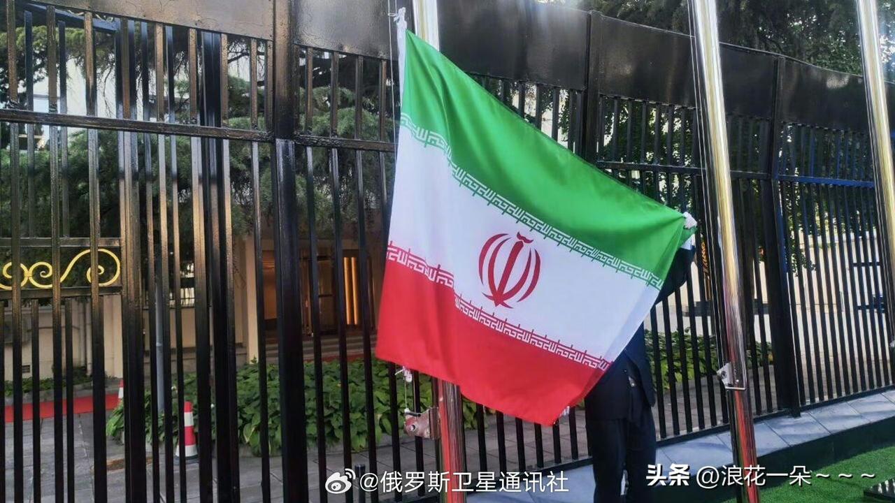 就在刚刚，
穆罕默德·巴吉尔·佐勒卡德尔已被任命为最高国家安全委员会秘书，70岁