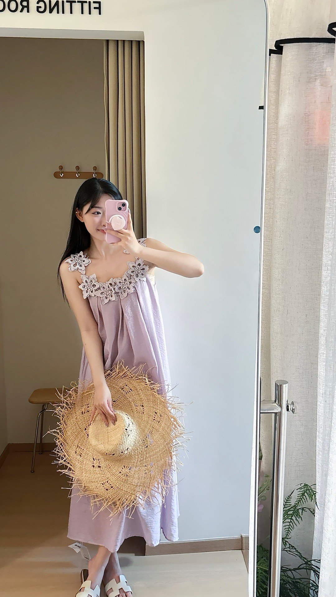 新衣服带来的不止有好心情  还有好运气分享一家女.装.实.体.店  喜欢的可以翻