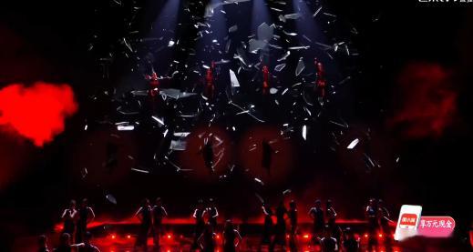 DNA组太牛了刚刷完本场公演所有舞台，挨个对比下来DNA组稳稳排在我心里第一位，