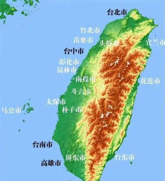 王朔曾经说过，台湾就是一个小岛，你打它干什么？只要把台湾海峡划成战区，台湾上空禁