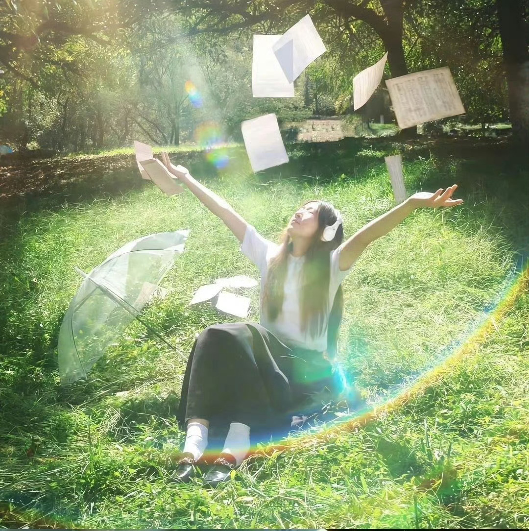 𝙒𝙚𝘾𝙝𝙖𝙩自由感女生头像[微风] [求关注][打call][点赞]