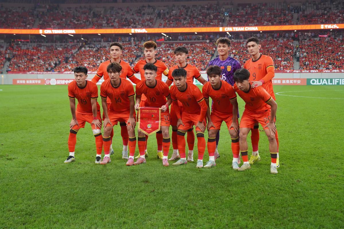 中国男足终于挣了一口气，在昨晚进行的亚运会铜牌争夺战中，中国U23男足在120分