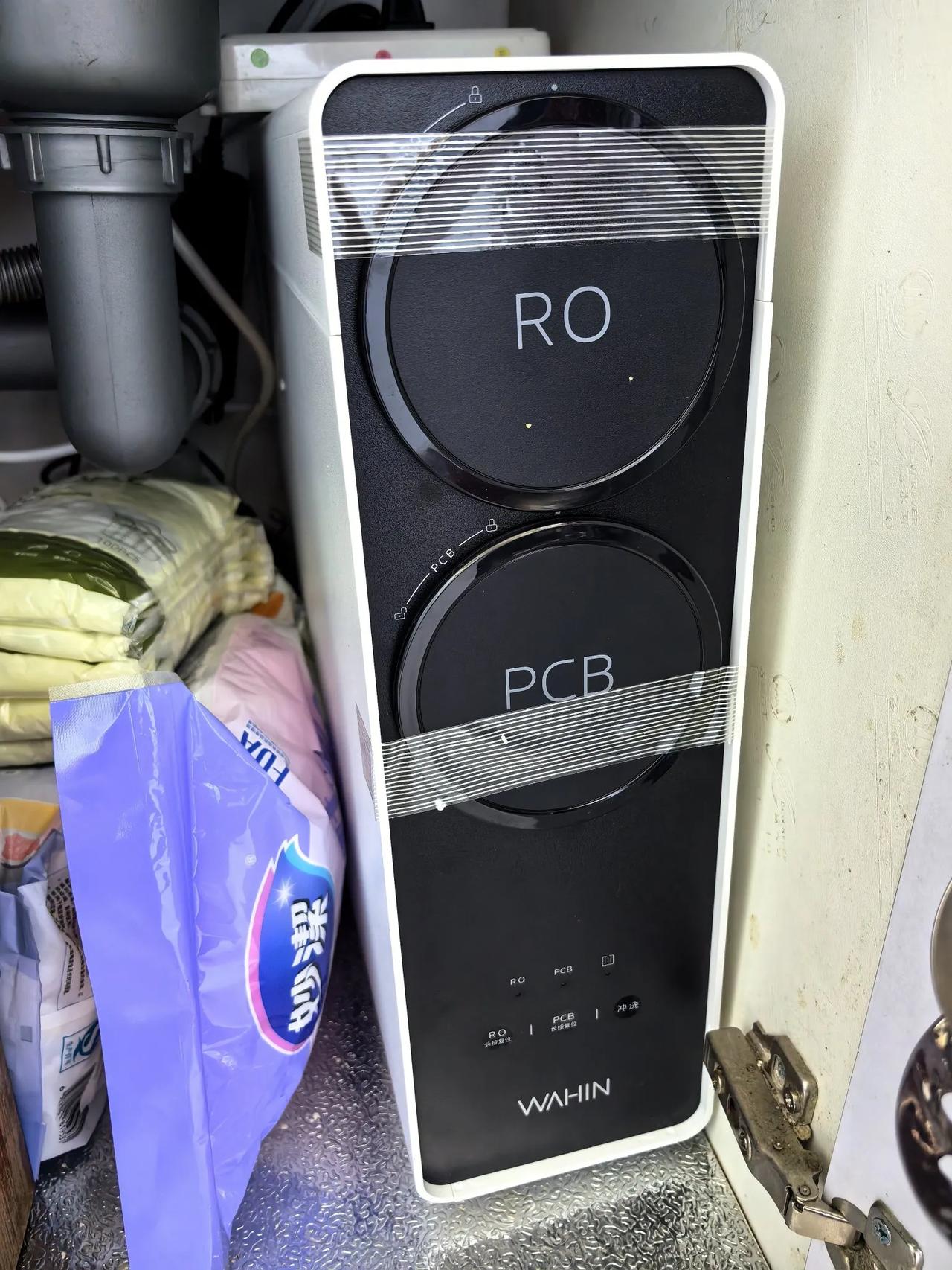 家里面一直喝桶装矿物质水，看到最近关于桶装水微塑料颗粒危害的新闻，想想有些后怕，