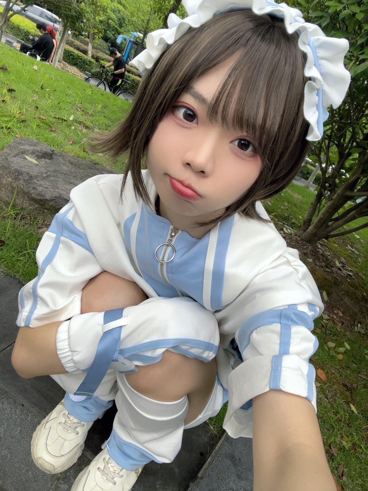 肿么还不接窝回家[委屈]#今日妆可爱##定格美丽# ​​​