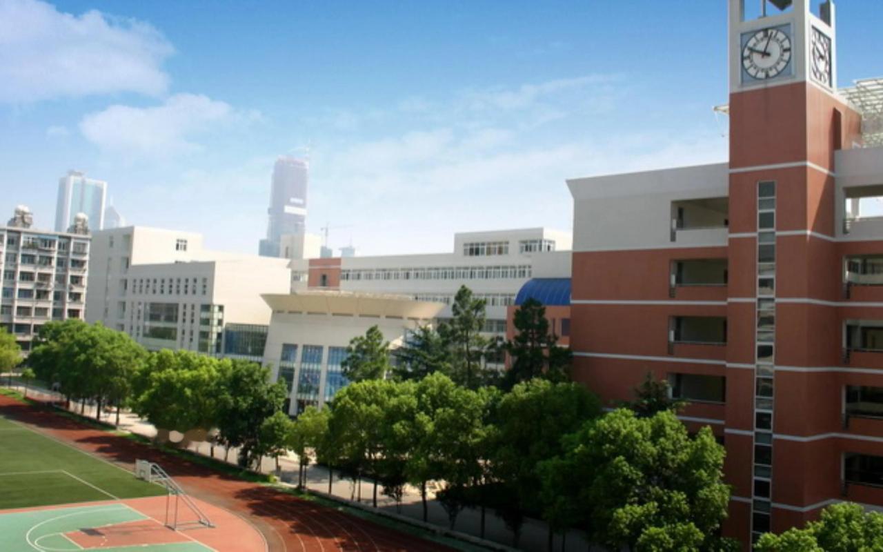 2022年，武汉外国语学校清北录取人数33人
2023年，武汉外国语学校清北录取