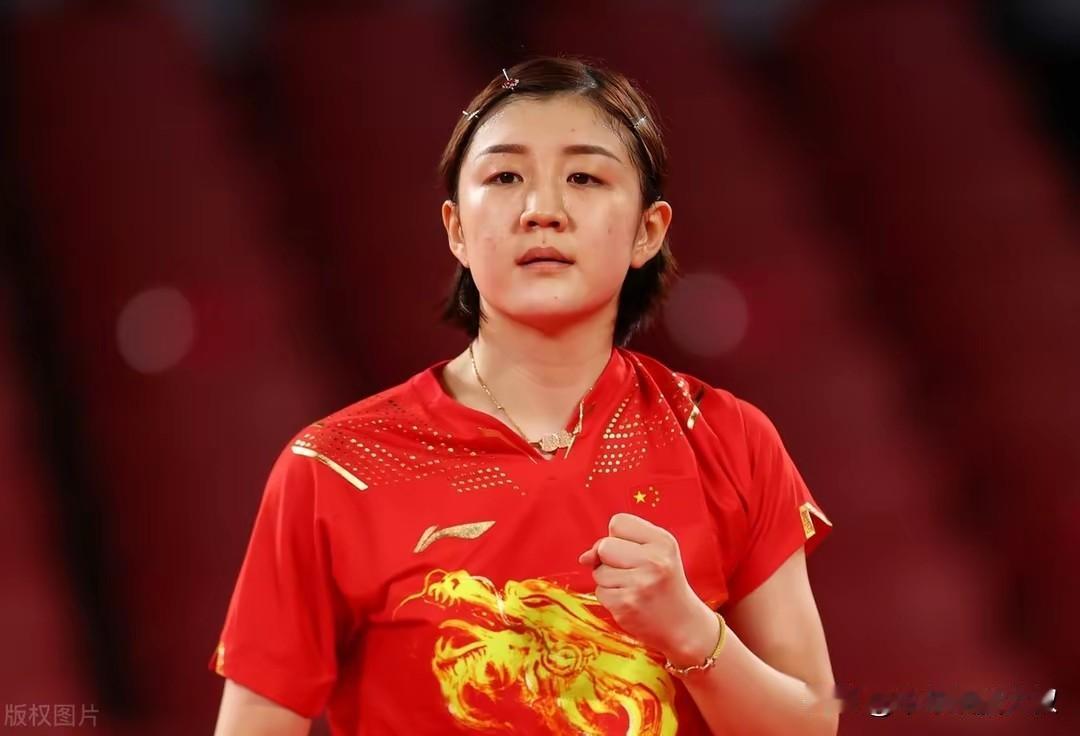 在众声喧哗中，你选择用球拍说话。从东京到巴黎，两届奥运女单金牌是对“大满贯”实力