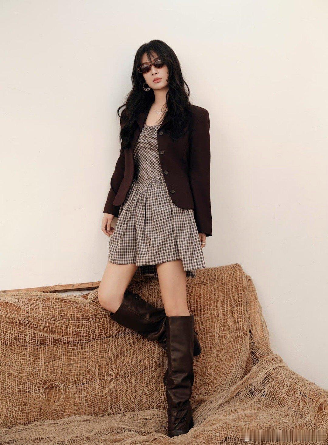 侯明昊刘宇宁敖瑞鹏2025年度扛剧生白鹿杨紫田曦薇2025年度扛剧花 好棒202