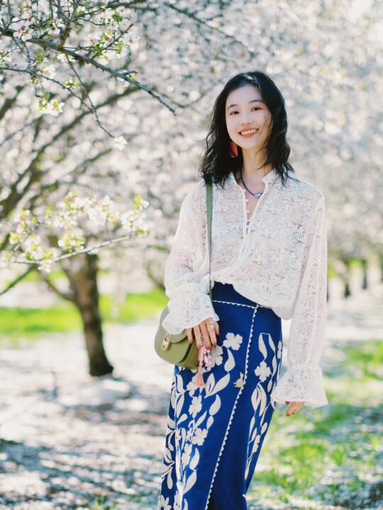 Sezane🌿你要永远相信蕾丝与春天