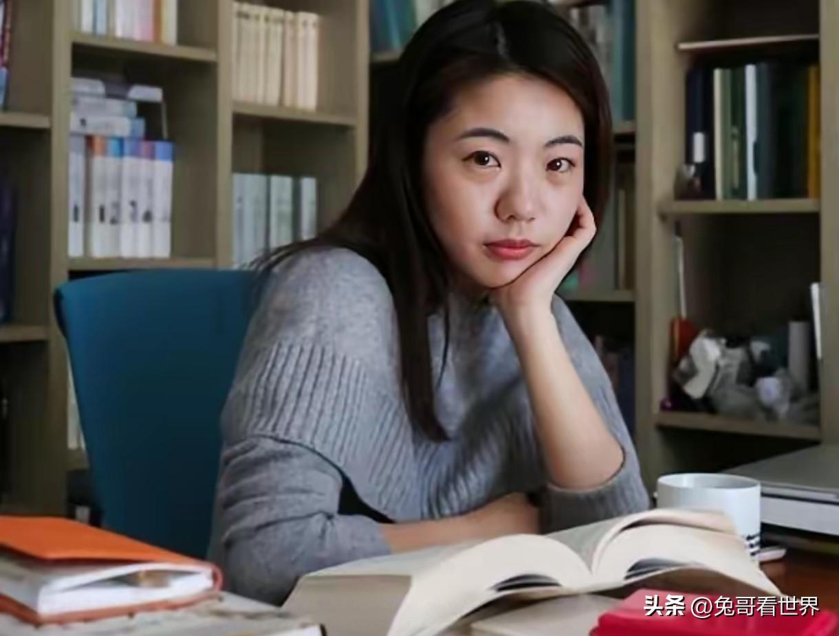 对于学术不端零容忍！
人大撤销蒋的硕士学位引众人热议！
人大经过第二次的核查查实