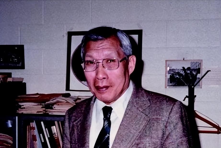 1950年，因遭到不公正对待，中国遗传学奠基人李景均毅然离开内陆前往香港，无处可