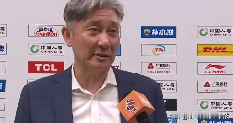 新一轮CBA联赛的赛场上，给人感觉比赛最有看点也最具悬念的，就是浙江稠州金租男篮