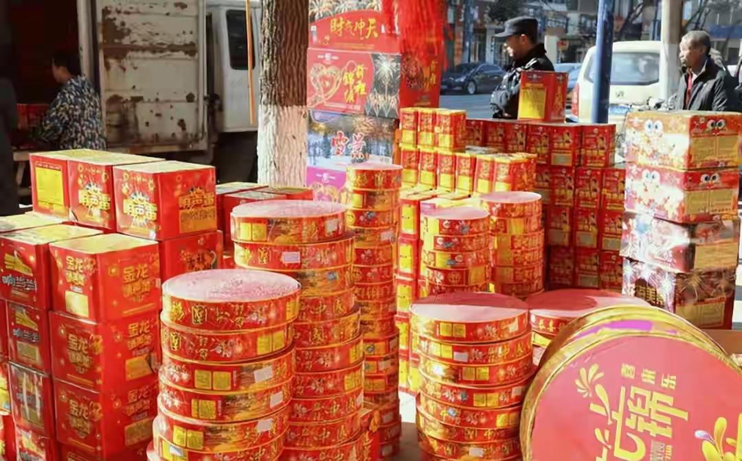 河北离北京近，放鞭炮今年就别指望了，以后更够呛。
人嘴两张皮，反正都是理。

上