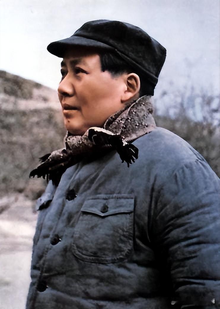 事实上，对于林的野心。毛主席早就已经察觉。1969年10月17日，林以“加强战备