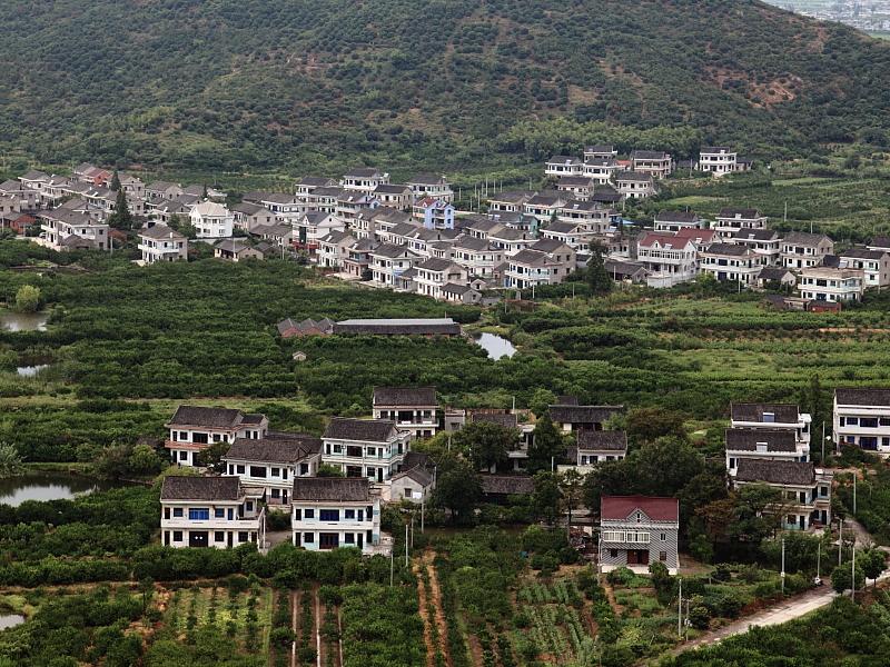 2025年，温州的人口数据中，公布温州的城镇化率为76.7%。看到这个数据，我不