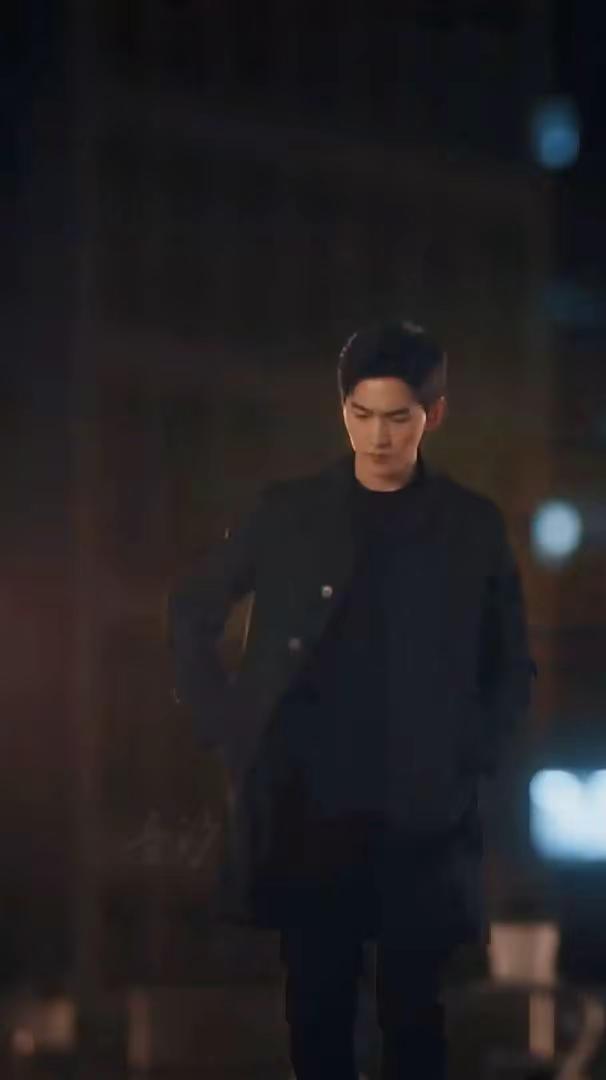 心好痛啊，他都快碎掉了 演技派  人夫感 因为一个片段看了整部剧