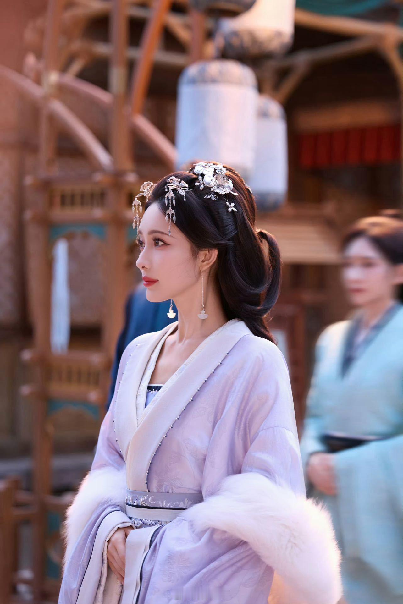 孟子义解读沈汐和权谋剧的女主很难演出层次感，孟子义梳理清楚角色的成长轨迹，清冷只