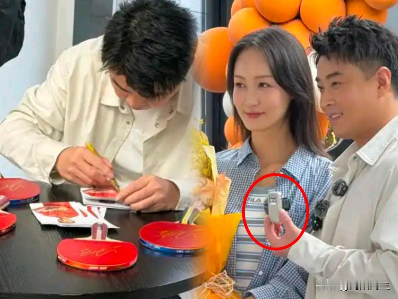 王浩最近登上了热搜！
原因不是因为他带队取得了世界杯的冠军，
更不是因为他的老婆