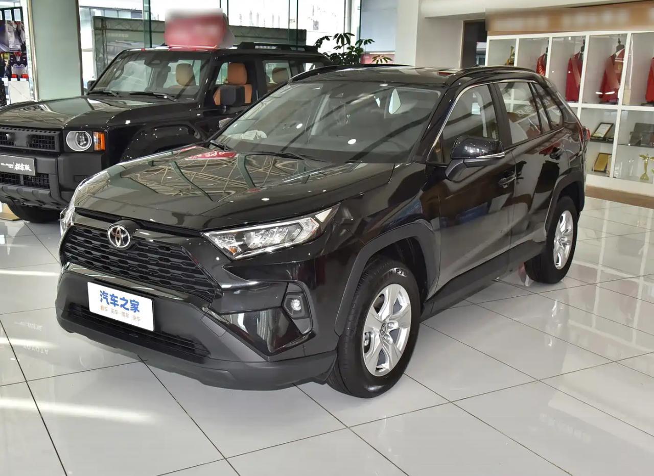 2025款丰田RAV4荣放参数与配置梳理

2025款丰田RAV4荣放为基于TN