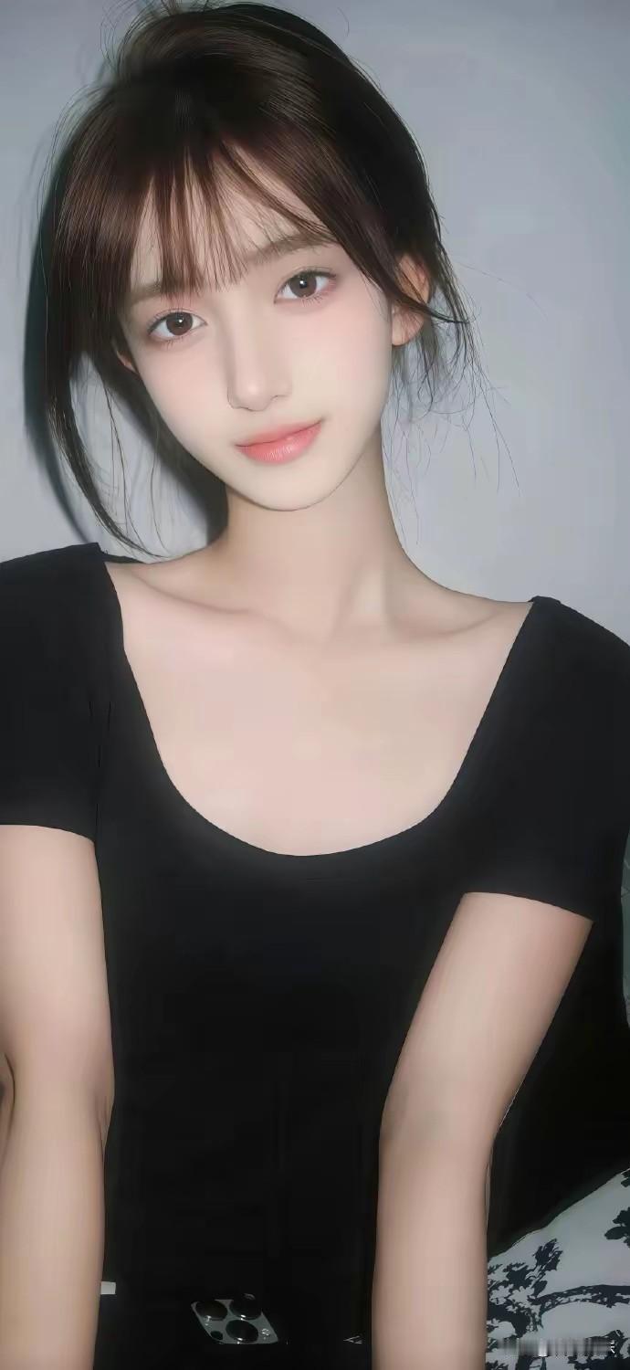 当手里没牌的时候，
敢赌，叫胆识，
当手里是满牌的时候，
不贪，叫定力。