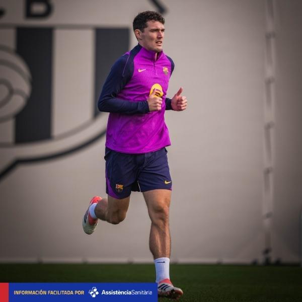 预计伤缺4个月！巴萨官方：克里斯滕森左膝十字韧带部分撕裂巴萨官方公布球员伤情，球