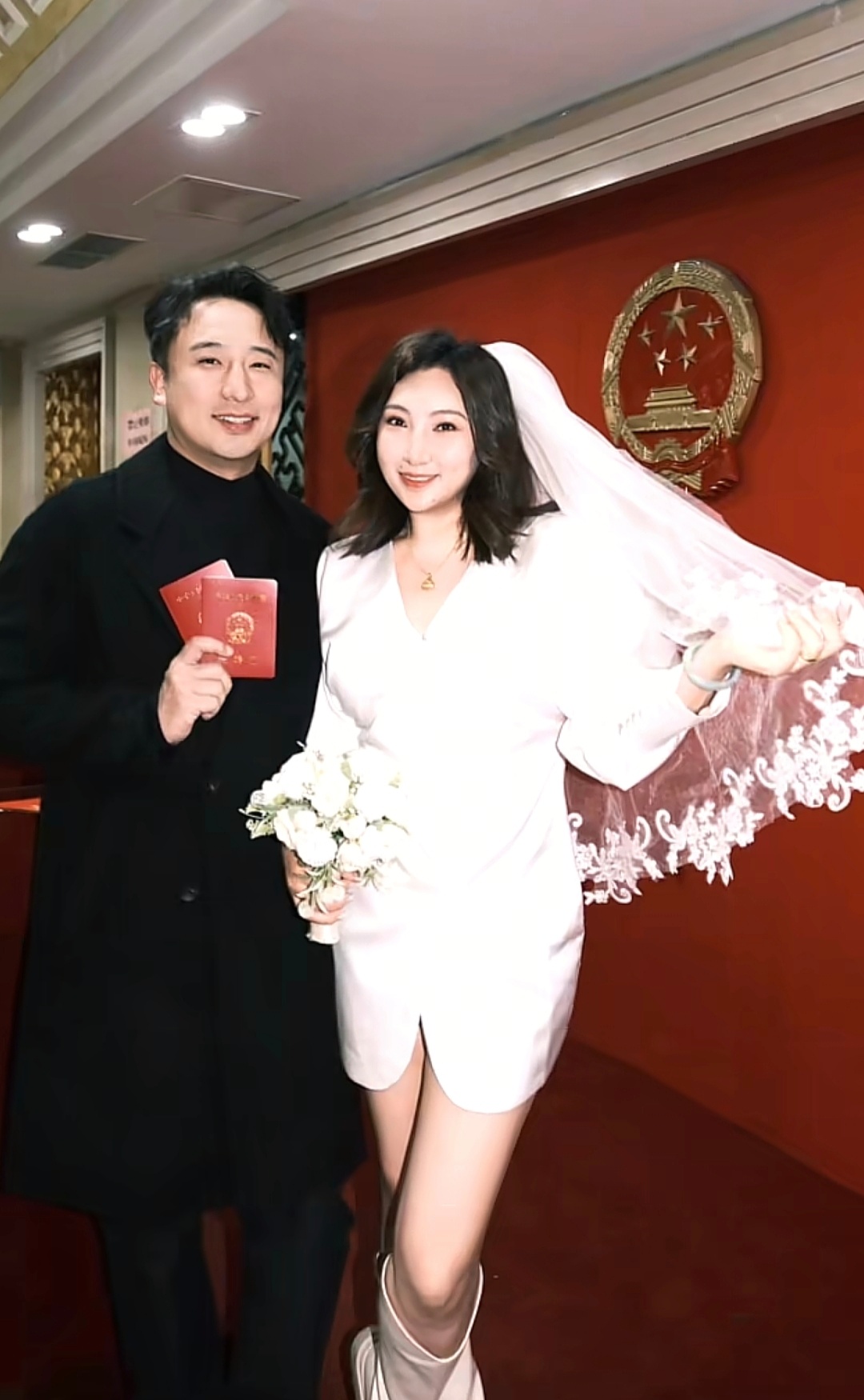 恭喜“费费教兽”