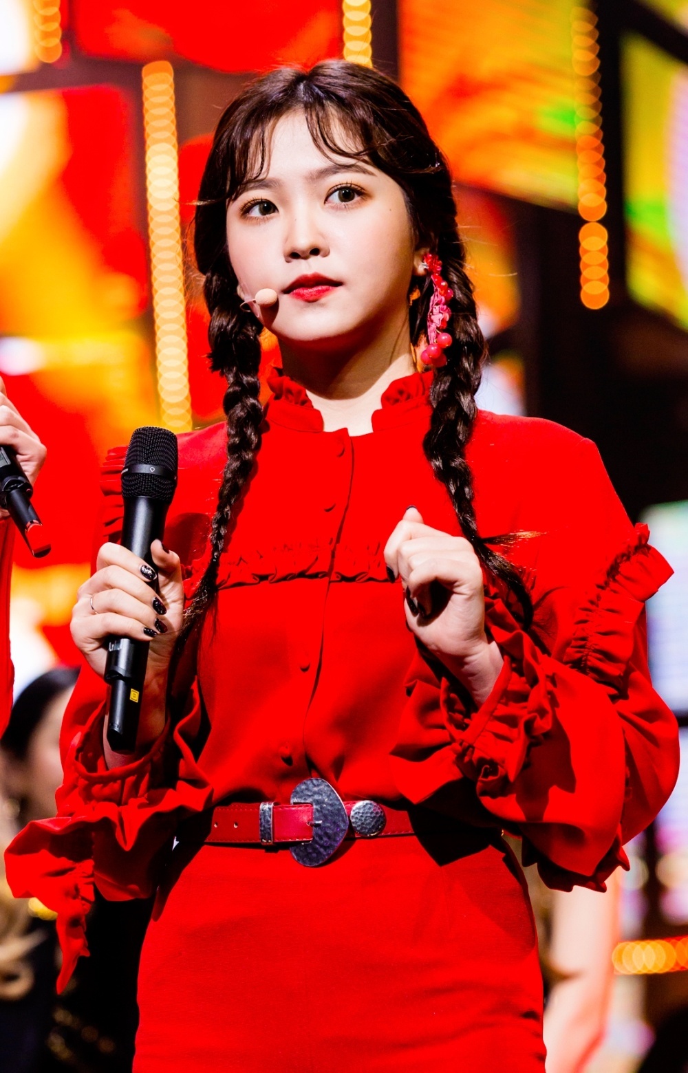 YERI| Peek-A-Boo 时期舞台图 part 1🌈 短发气质好棒！！