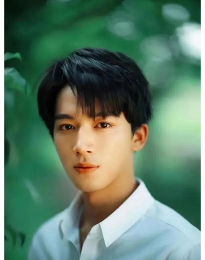 于正力捧新星王星越，意在打造颜值演技双担当

在娱乐圈这片繁星点点的天空中，王星