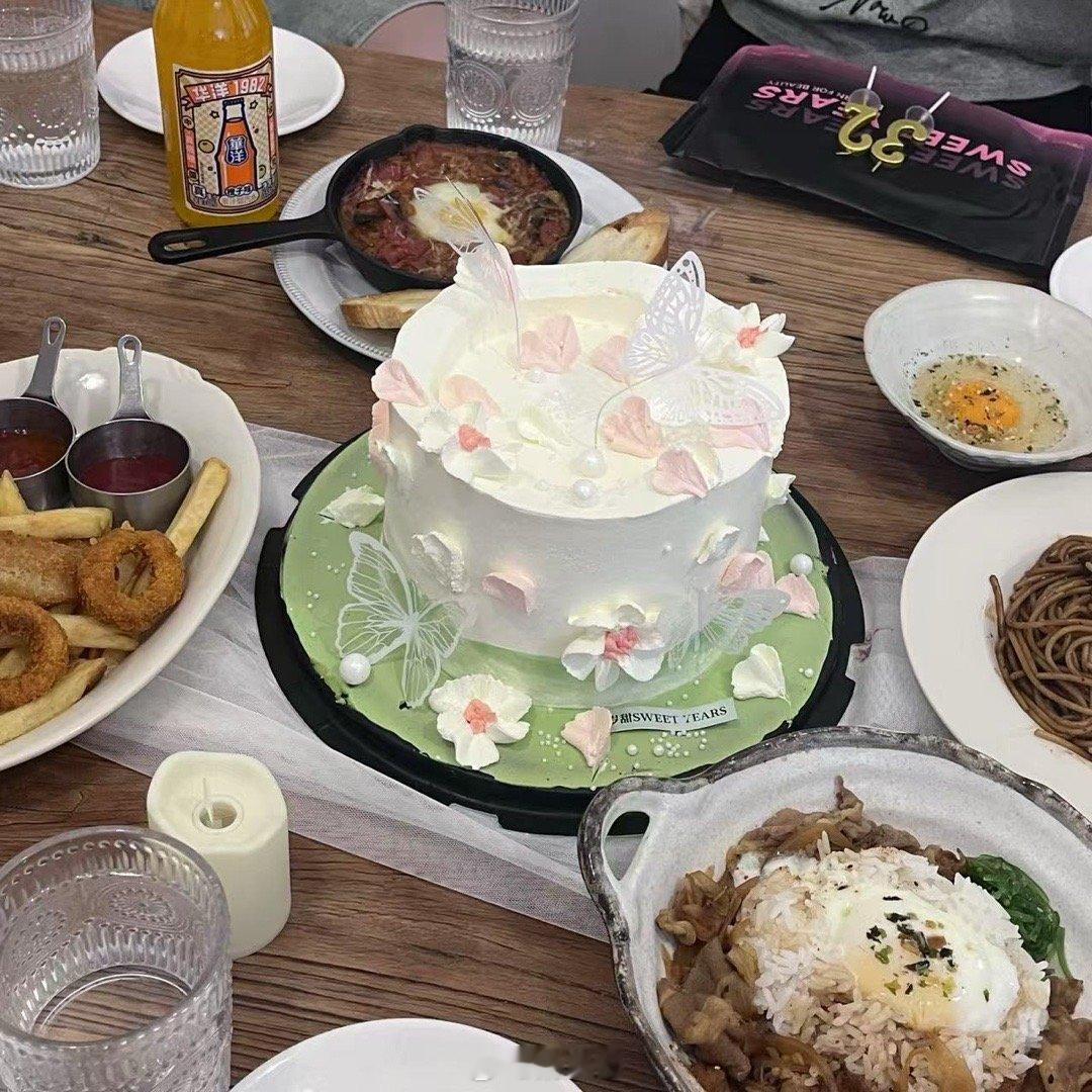 '͜' 许个愿望 ​​​